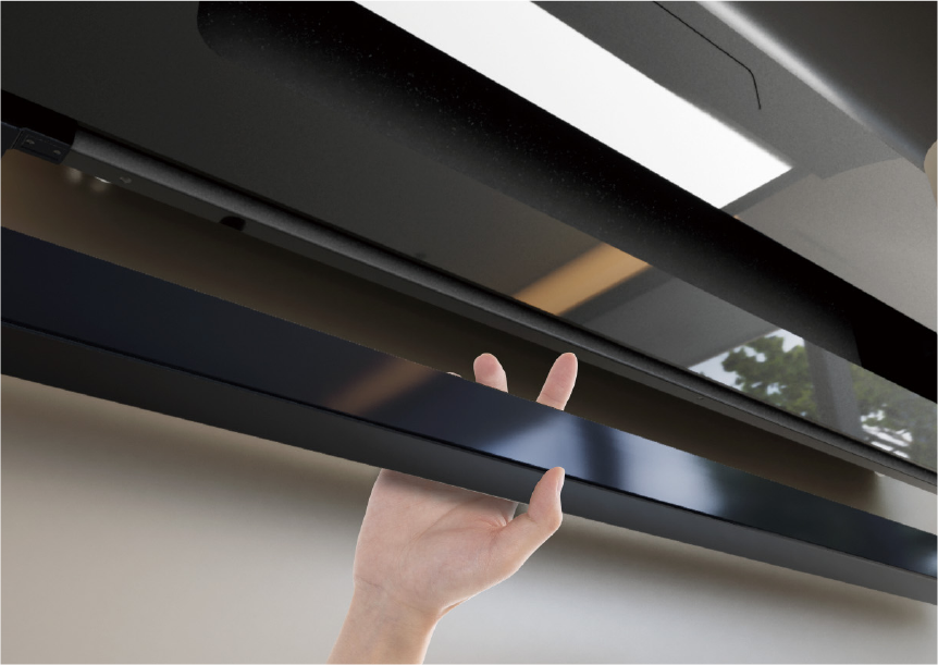 Features an automatic cleaning function inside the range hood